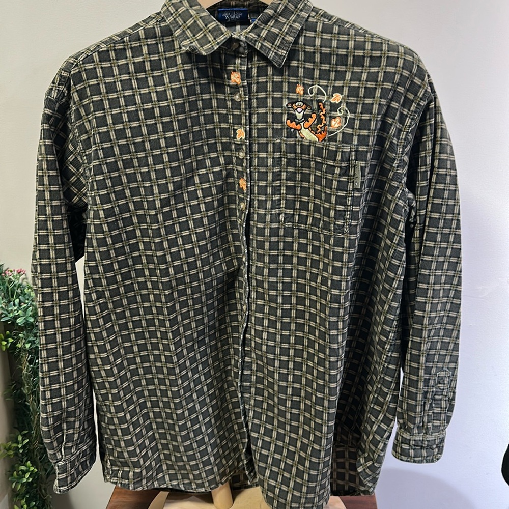 Disney Vintage Tigger Embroidered Plaid Corduroy Button Down Shirt Women’s XL